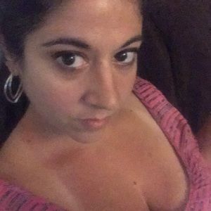 Meet your Posher, Renai